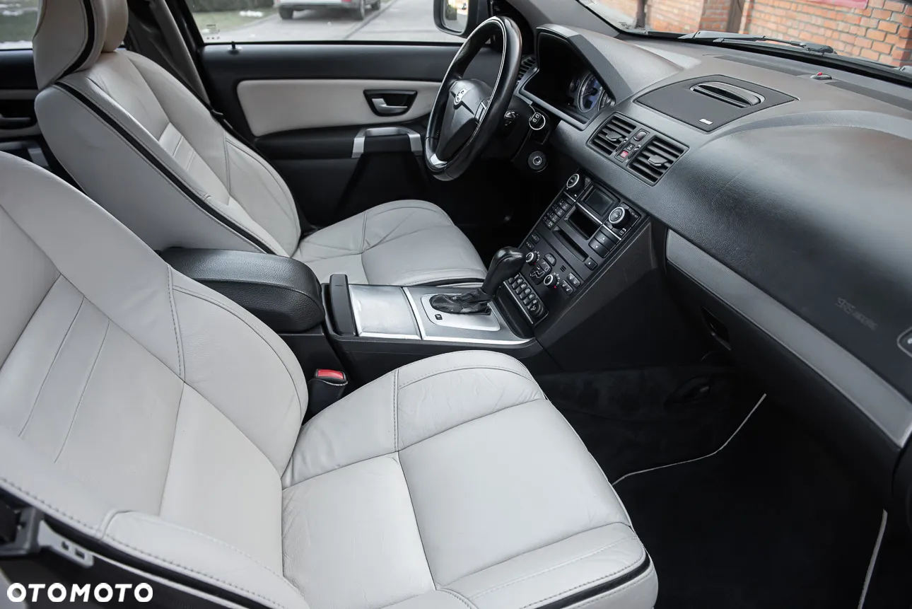 Volvo XC 90 - 34