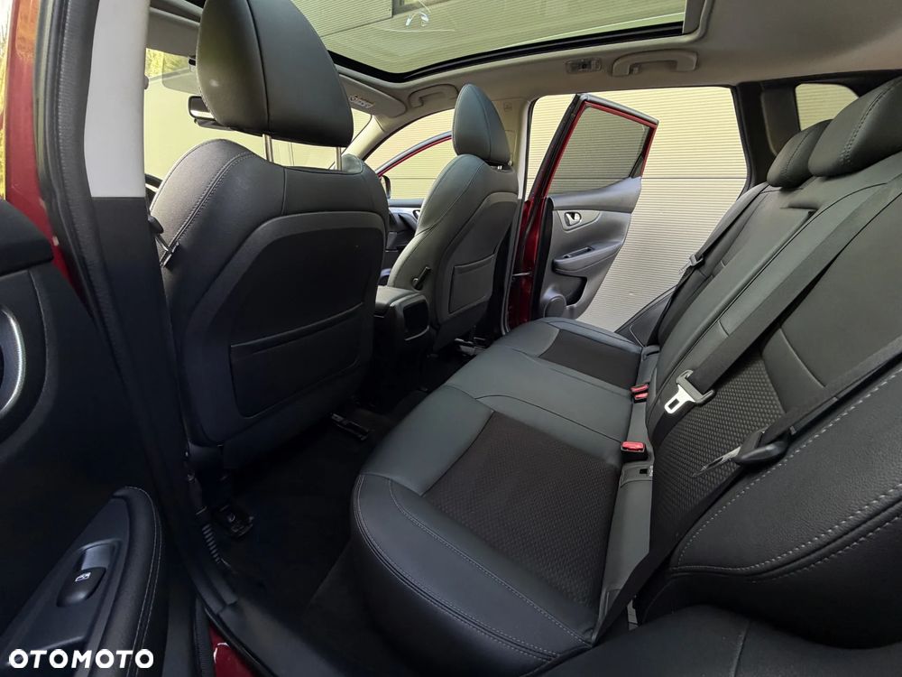 Nissan Qashqai 1.3 DIG-T N-WAY - 19