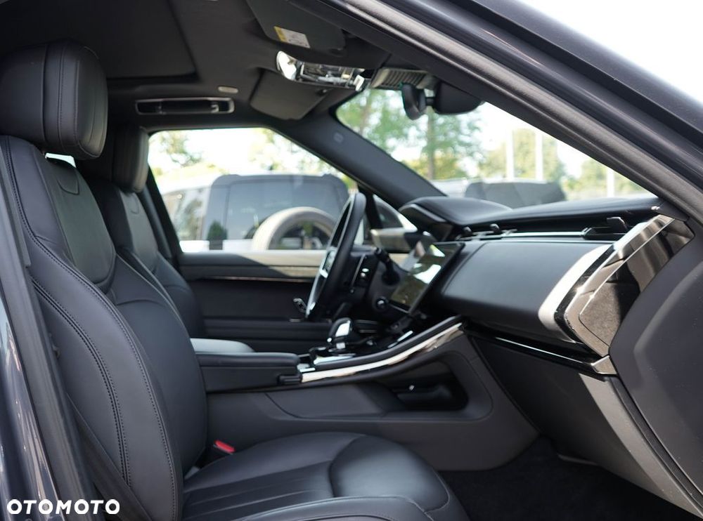 Land Rover Range Rover Sport - 36