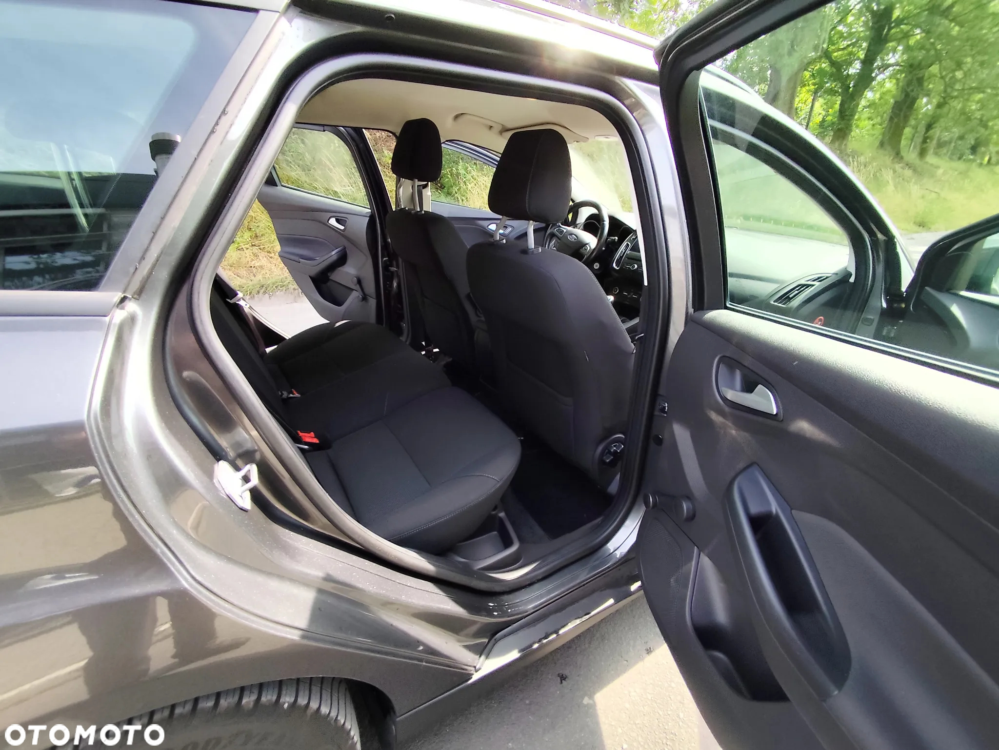 Ford Focus 1.0 EcoBoost Active - 12