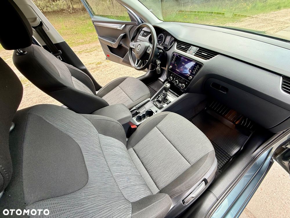 Skoda Octavia 2.0 TDI Edition DSG - 35