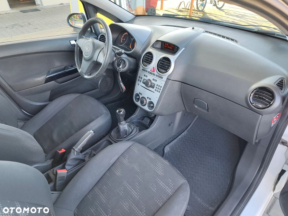Opel Corsa - 5