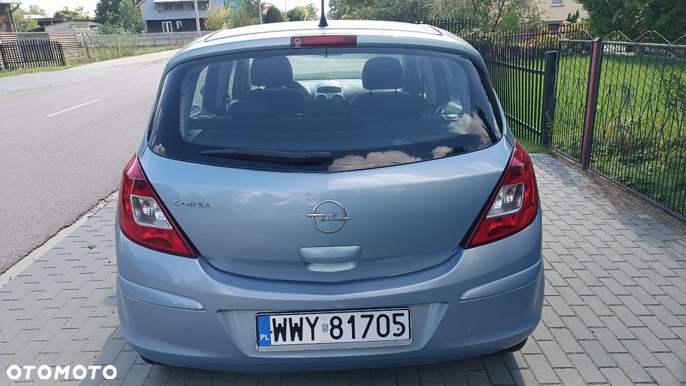 Opel Corsa - 4