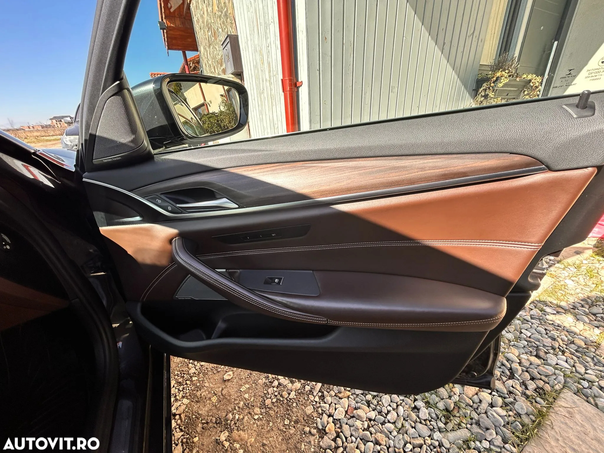 BMW Seria 5 520d Aut. Luxury Line - 13