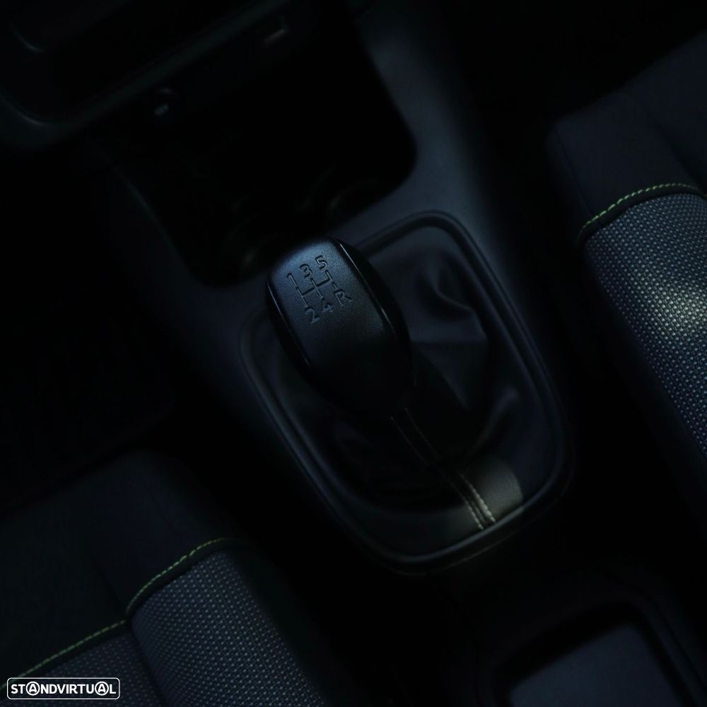 Citroën C3 1.2 PureTech Collection - 22