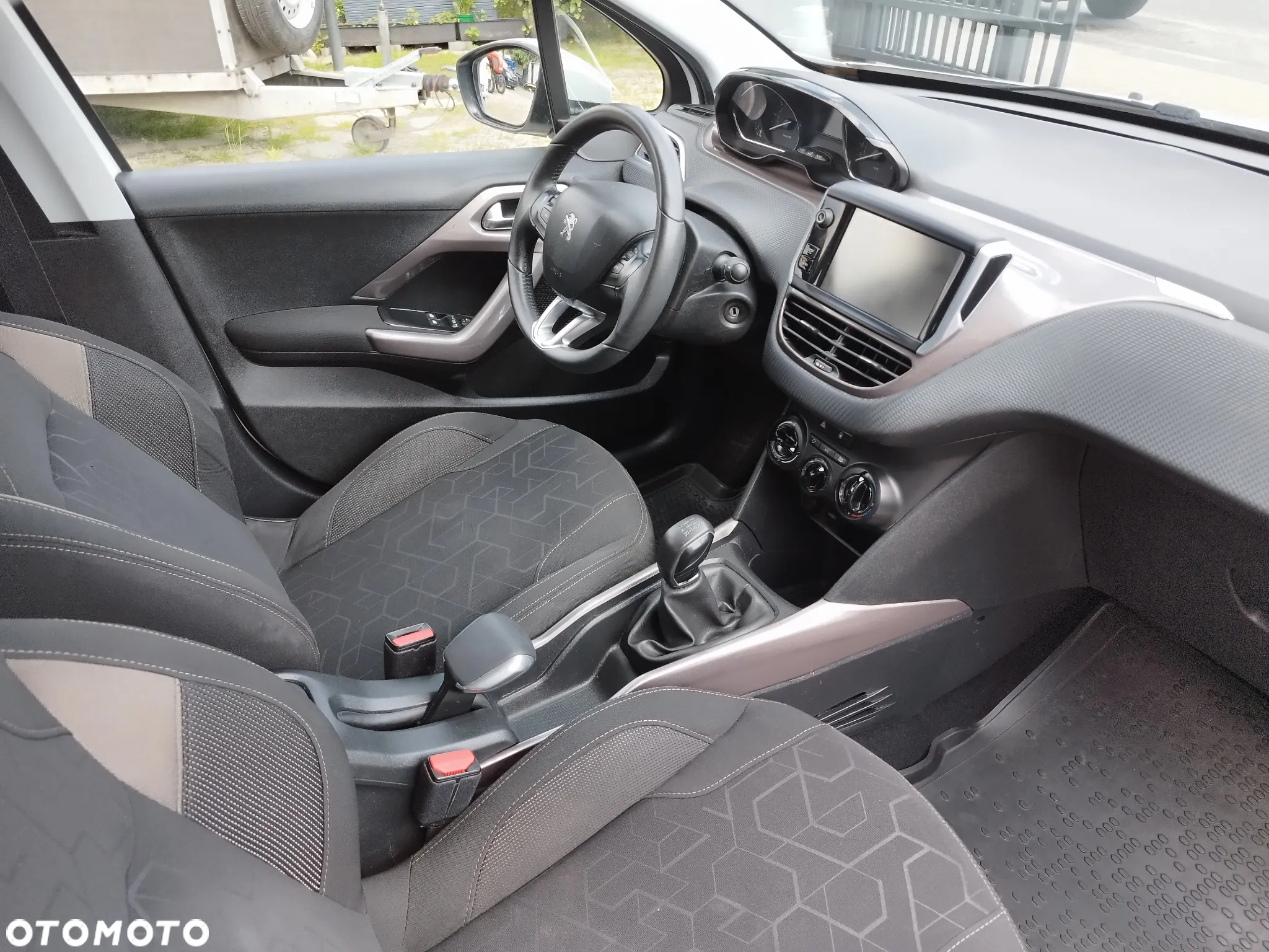 Peugeot 2008 1.2 Pure Tech Active - 7