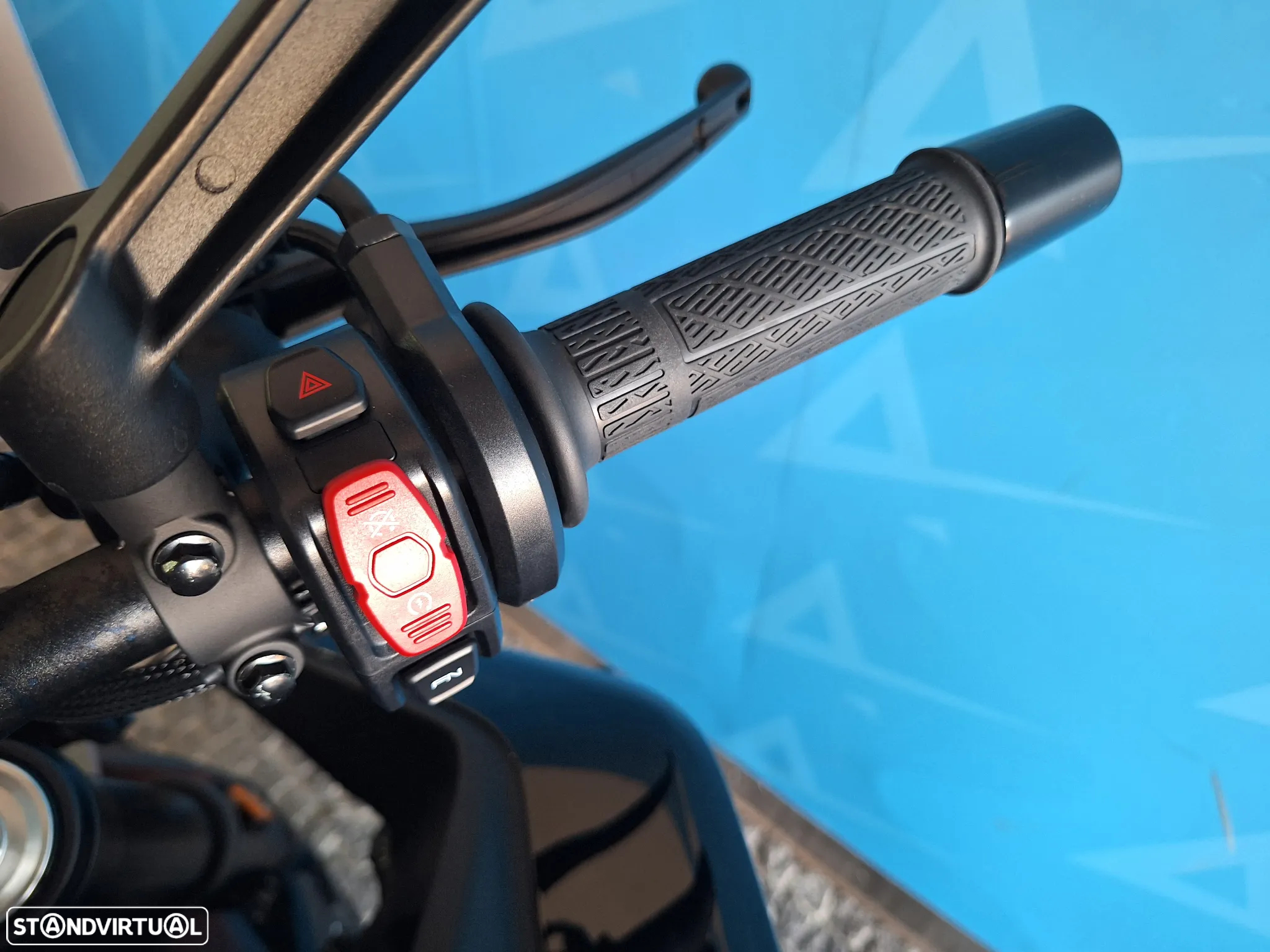 CF Moto 675NK - 9