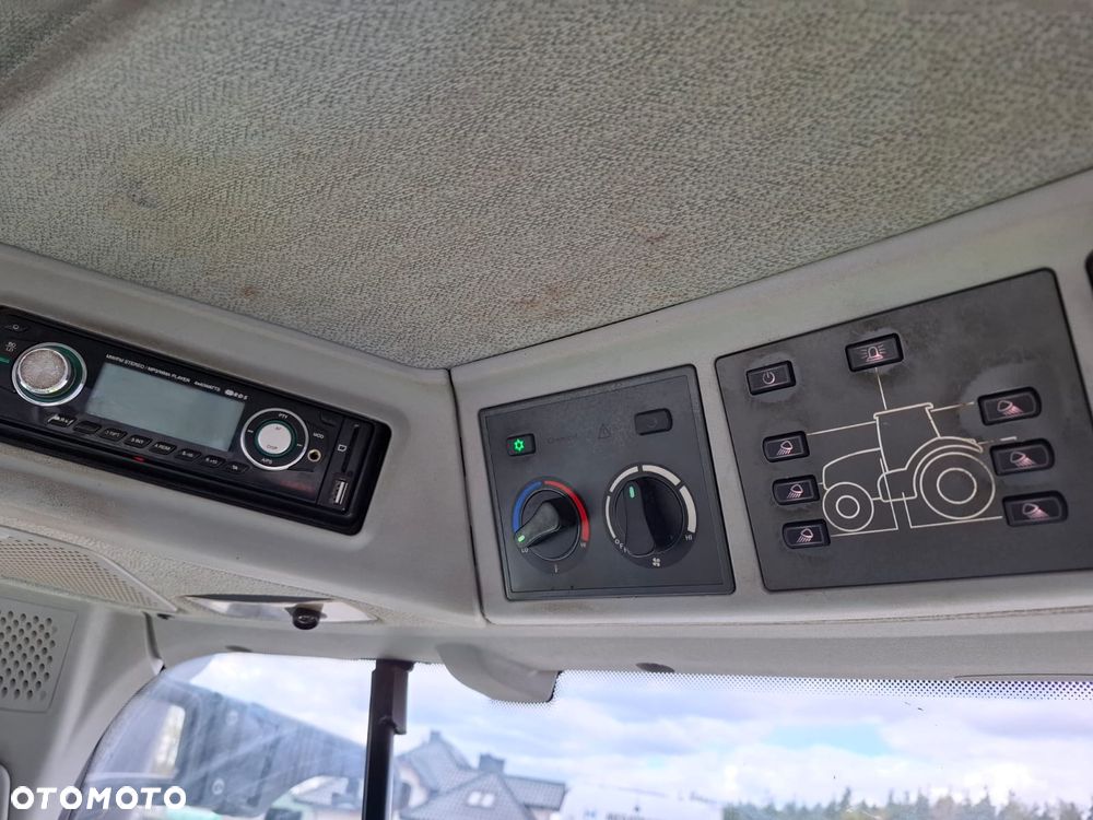 Claas ARION 650 - 10