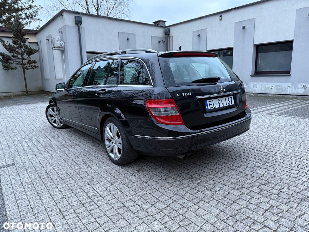 Mercedes-Benz Klasa C 180 T CGI Automatik BlueEFFICIENCY Avantgarde - 8