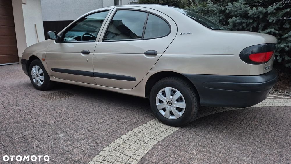 Renault Megane 1.4 RL - 2