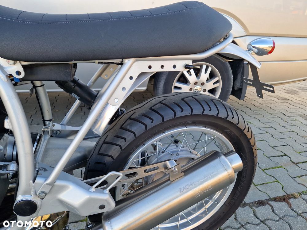BMW R - 25