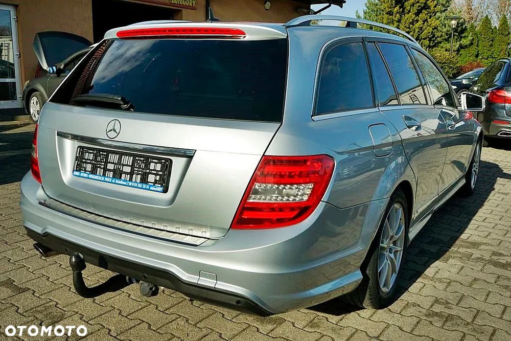 Mercedes-Benz Klasa C 200 CDI BlueEff Avantgarde - 6