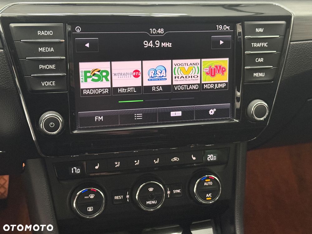 Skoda Superb 2.0 TDI DSG Premium Edition - 25