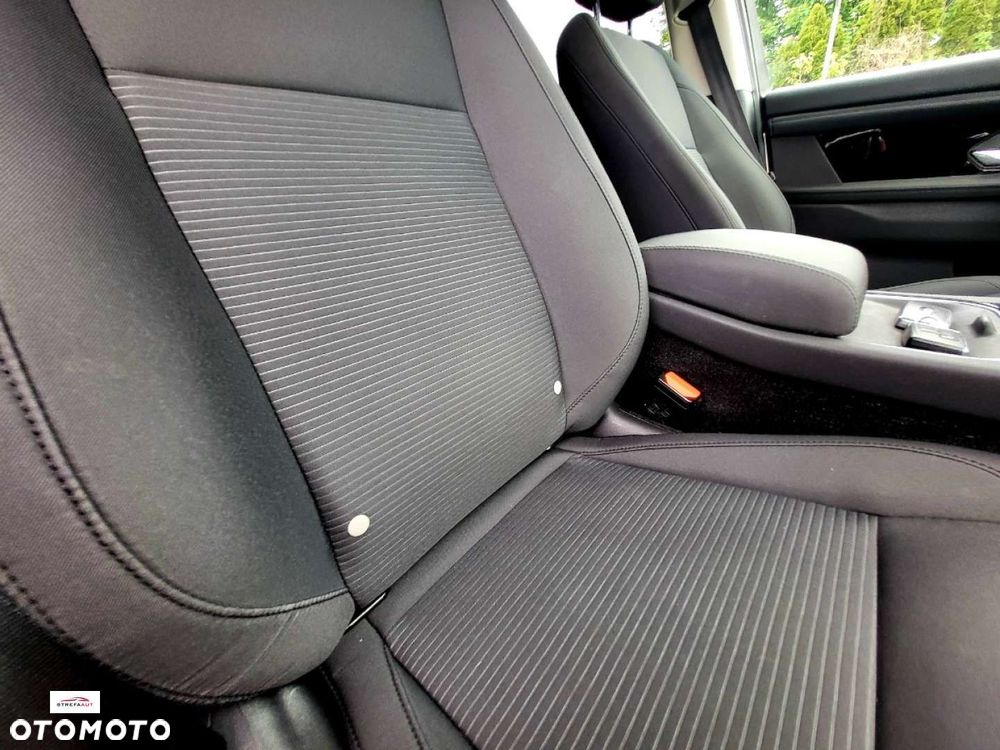 Land Rover Discovery Sport - 23