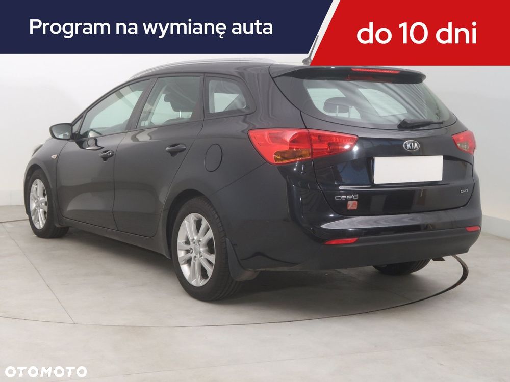 Kia Ceed - 6