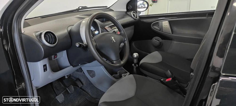 Peugeot 107 1.0 Urban - 6