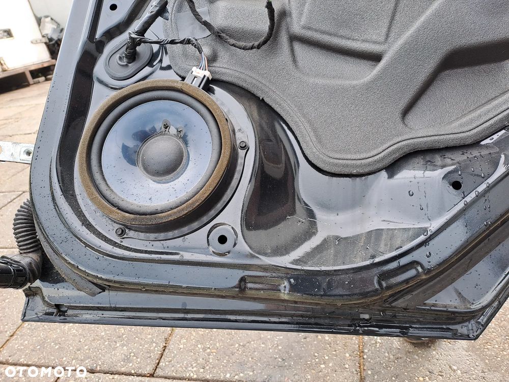 Ford Fokus MK3 HB 5D klapa bagażnika kod lakieru FB Panther Black Metalik - 22