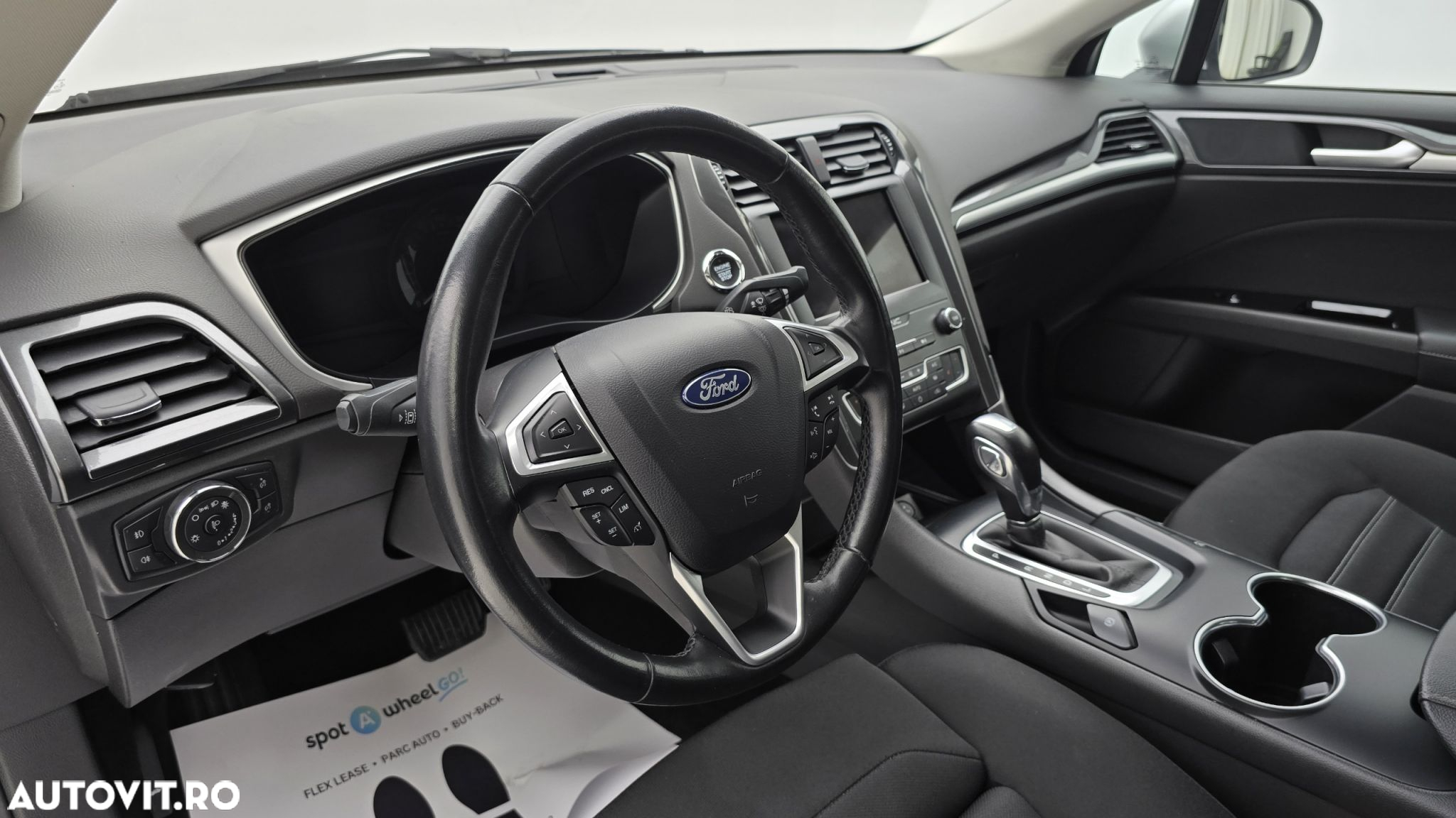Ford Mondeo 2.0 HEV Trend - 13