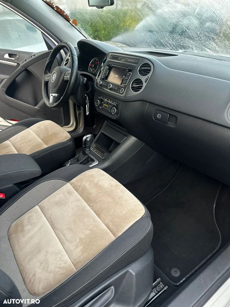 Volkswagen Tiguan 2.0 TDI 4Motion DSG Sport & Style - 6