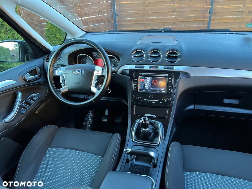 Ford S-Max 2.0 TDCi DPF Champions Edition - 6