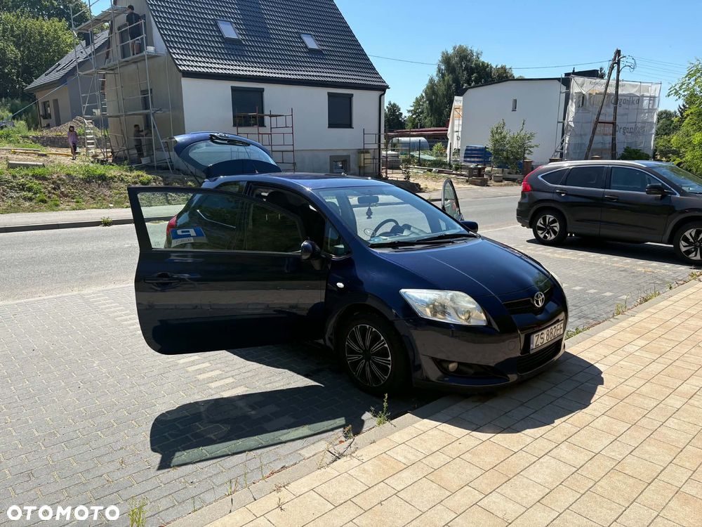 Toyota Auris 1.6 VVT-i Luna - 3