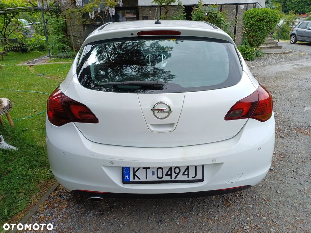 Opel Astra 1.4 T Edition 150 - 6
