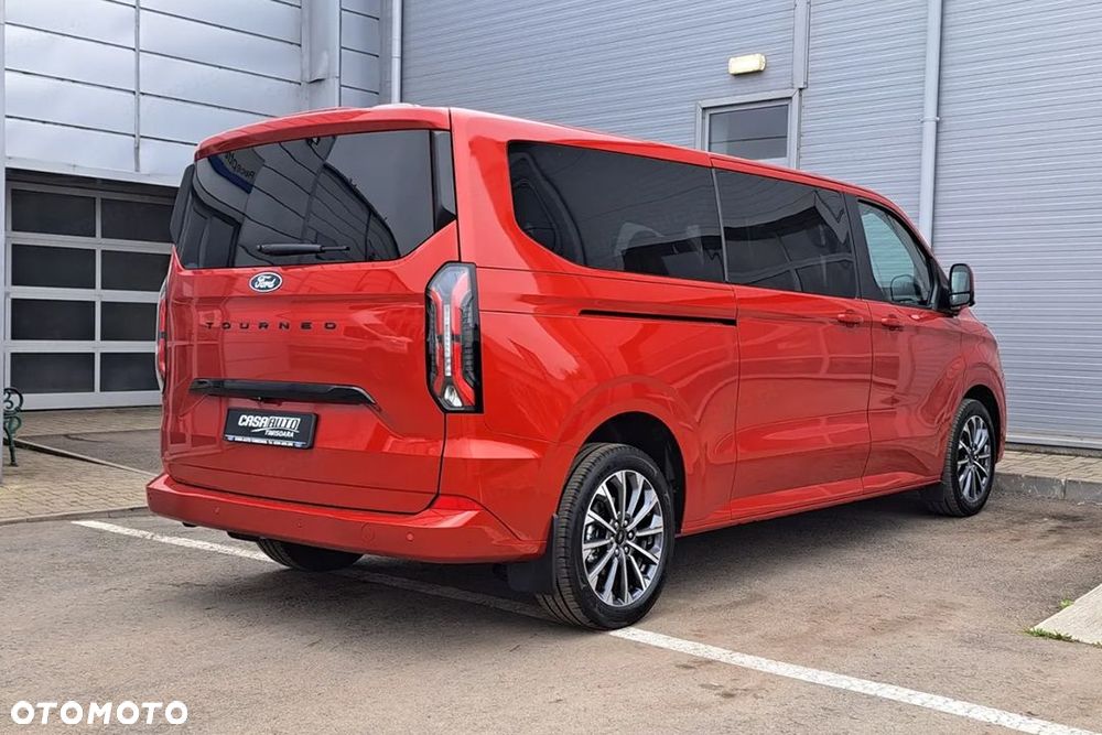 Ford Tourneo Custom - 6