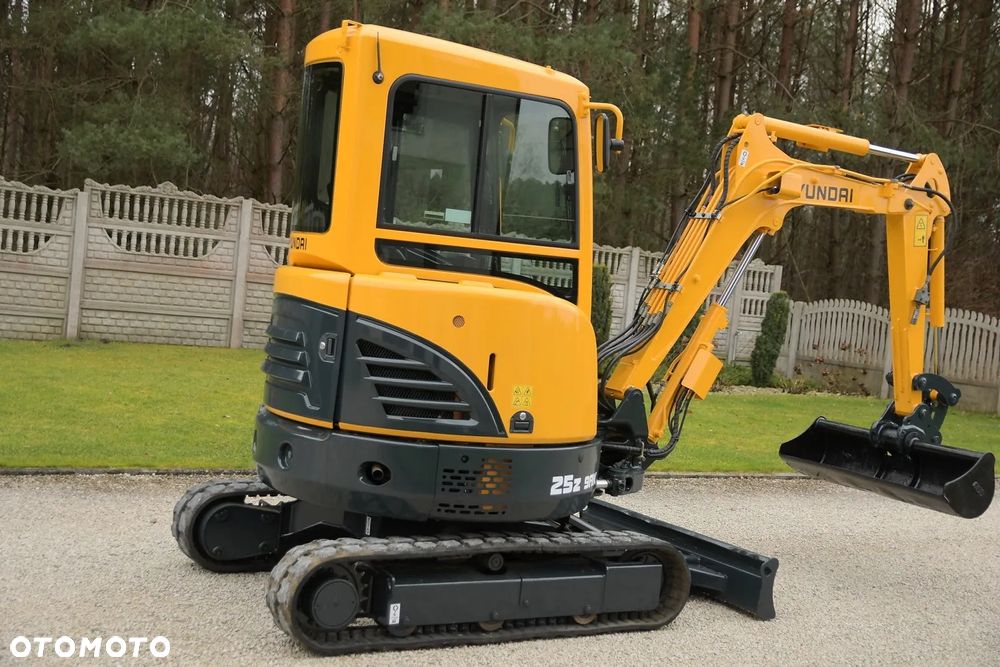 Hyundai Minikoparka HYUNDAI 25z 9AK * ZNAKOMITY STAN! - 10