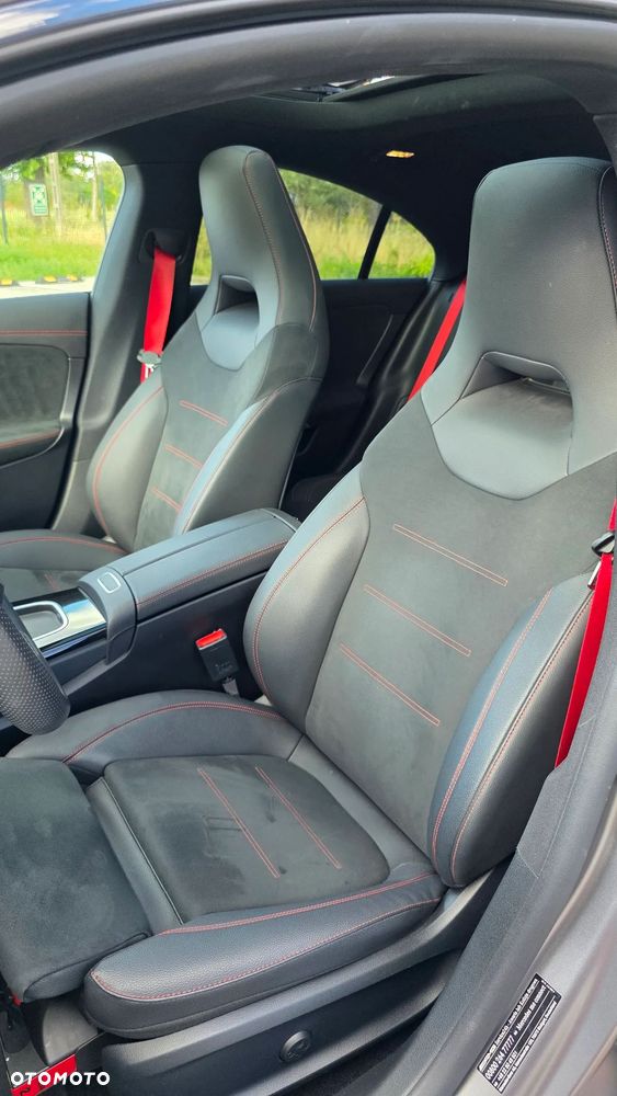 Mercedes-Benz CLA AMG 45 S 4-Matic 8G-DCT - 7