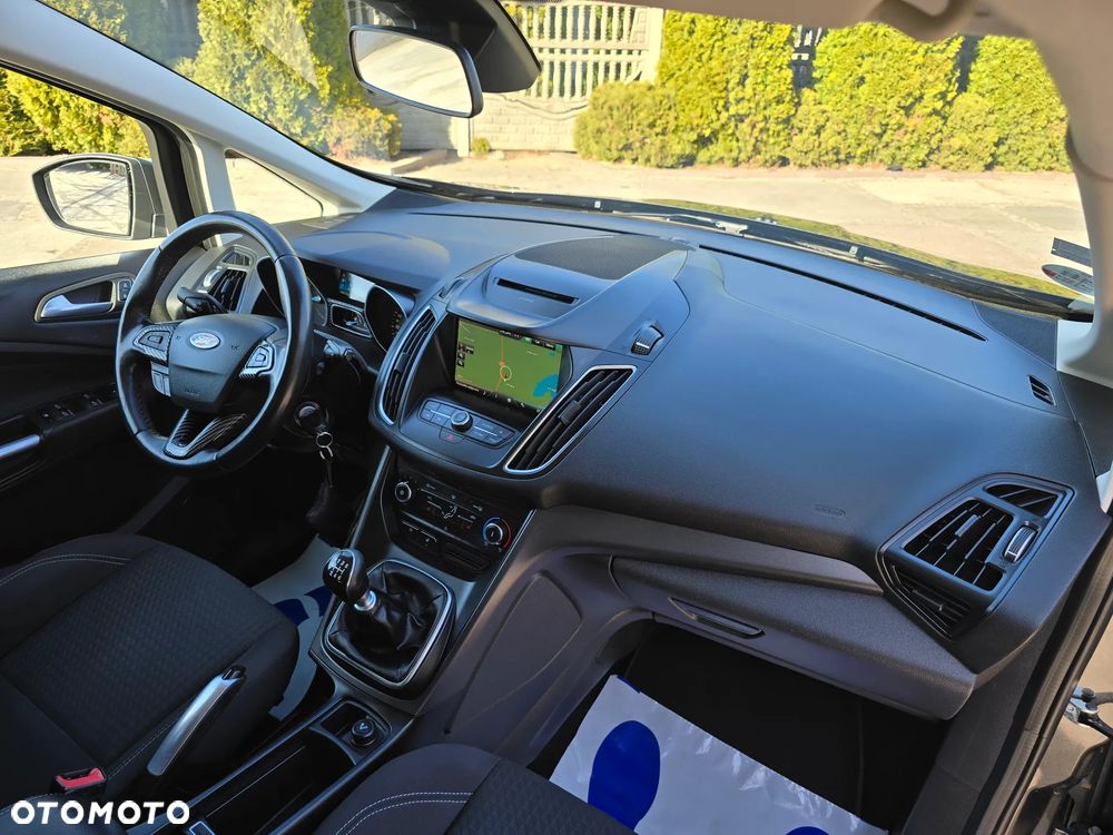 Ford C-MAX 1.0 EcoBoost Start-Stopp-System Titanium - 32