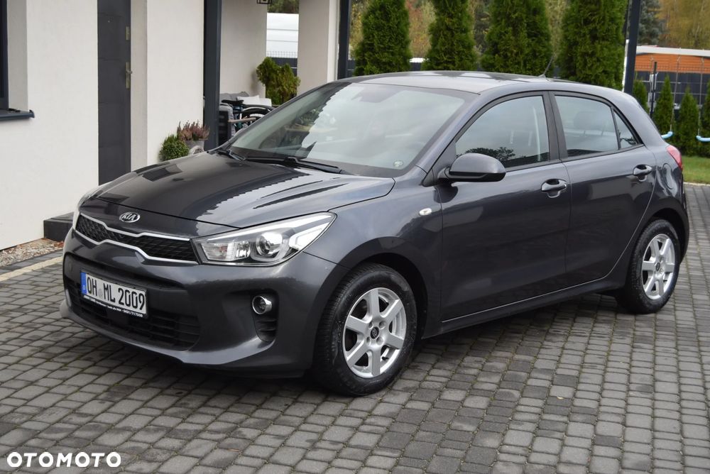 Kia Rio 2017 photo 2