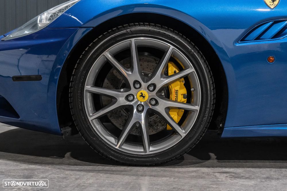 Ferrari California F1 - 33