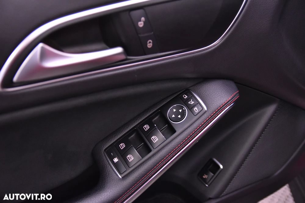 Mercedes-Benz GLA 45 AMG 4MATIC Aut. - 14
