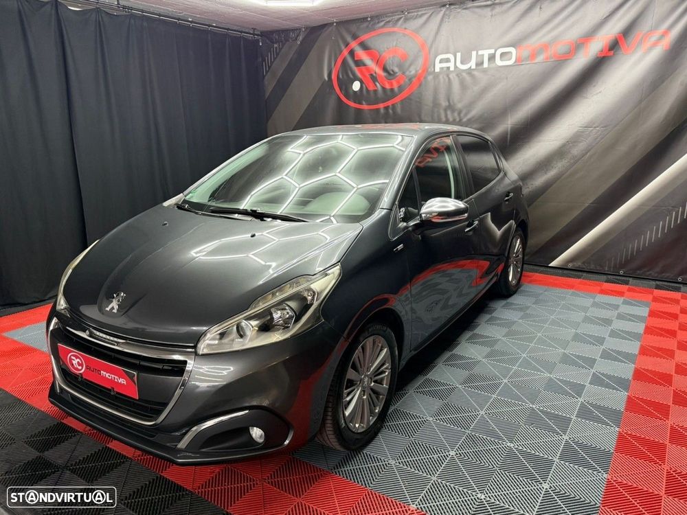 Peugeot 208 1.2 PureTech Style - 4