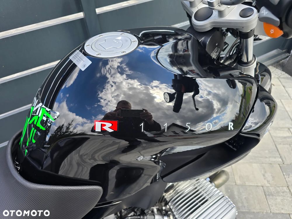 BMW R - 8