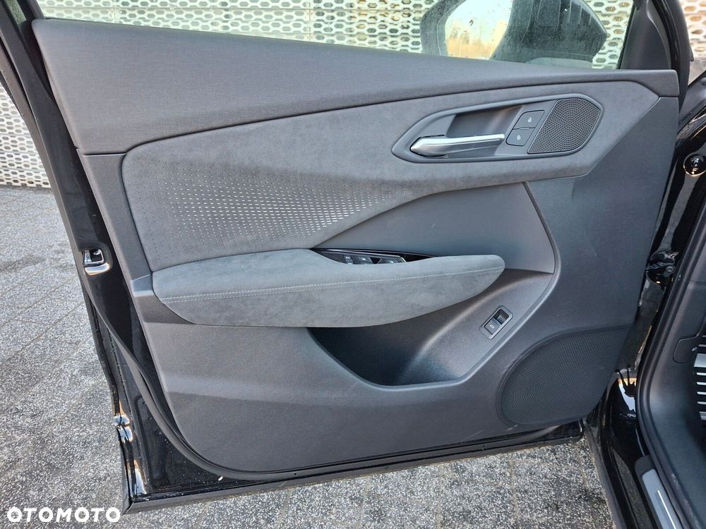 Audi Q3 Sportback - 8