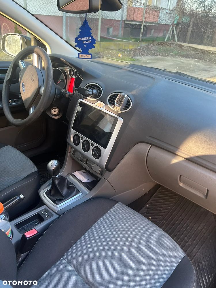 Ford Focus - 2