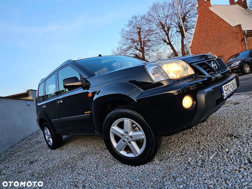 Nissan X-Trail 2.0 4x2 Comfort - 13