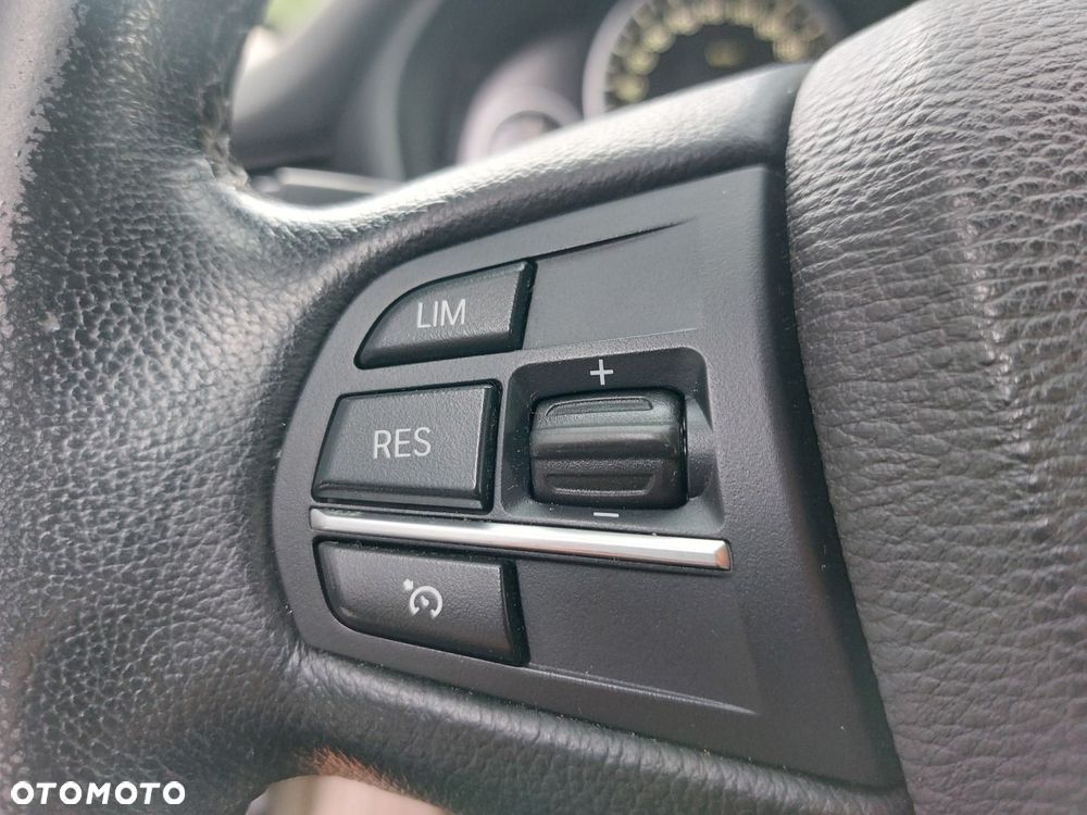 BMW X5 xDrive30d - 22