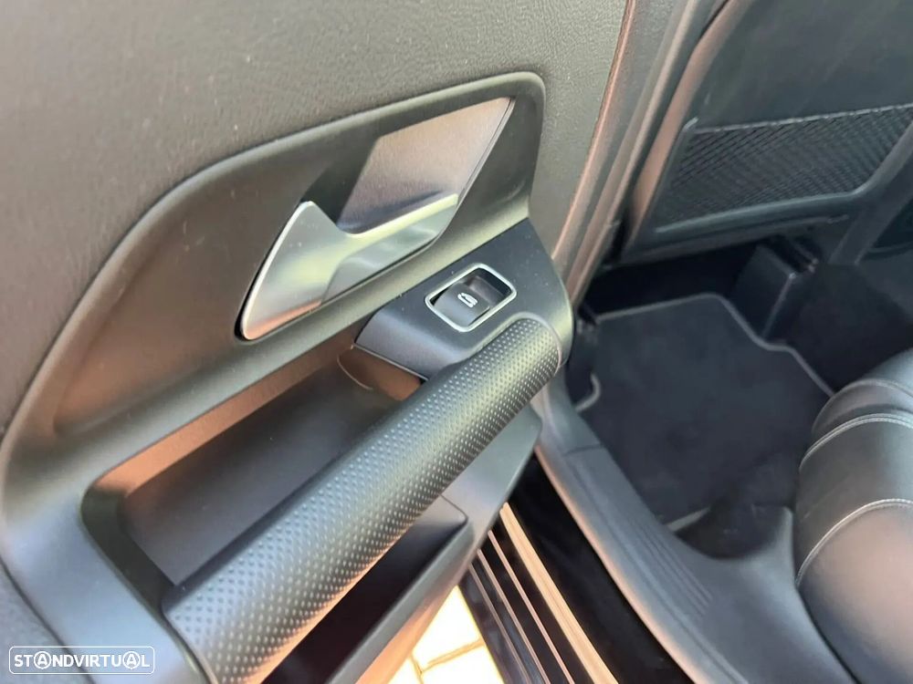 Mercedes-Benz B 180 - 34