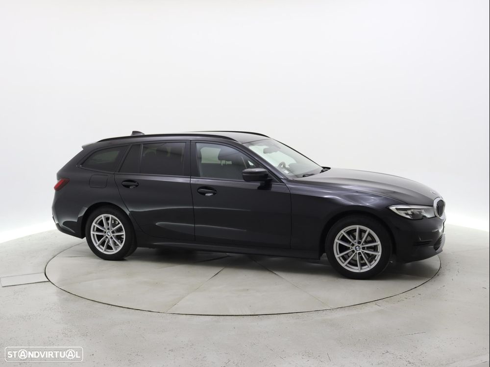BMW 318 d Auto - 9
