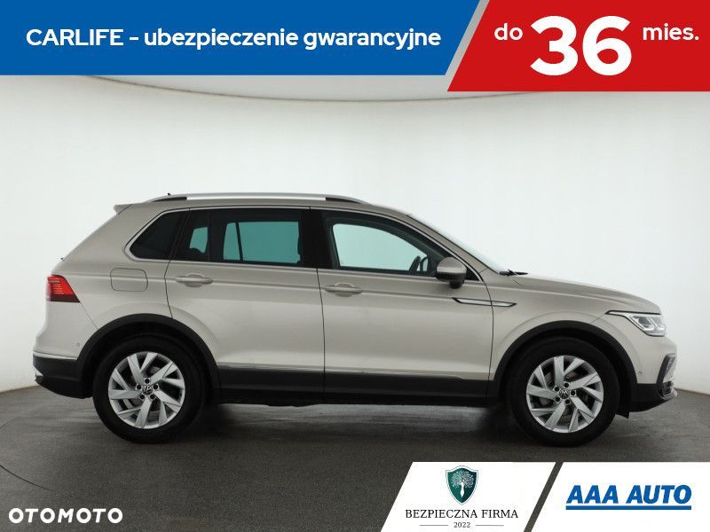 Volkswagen Tiguan - 8