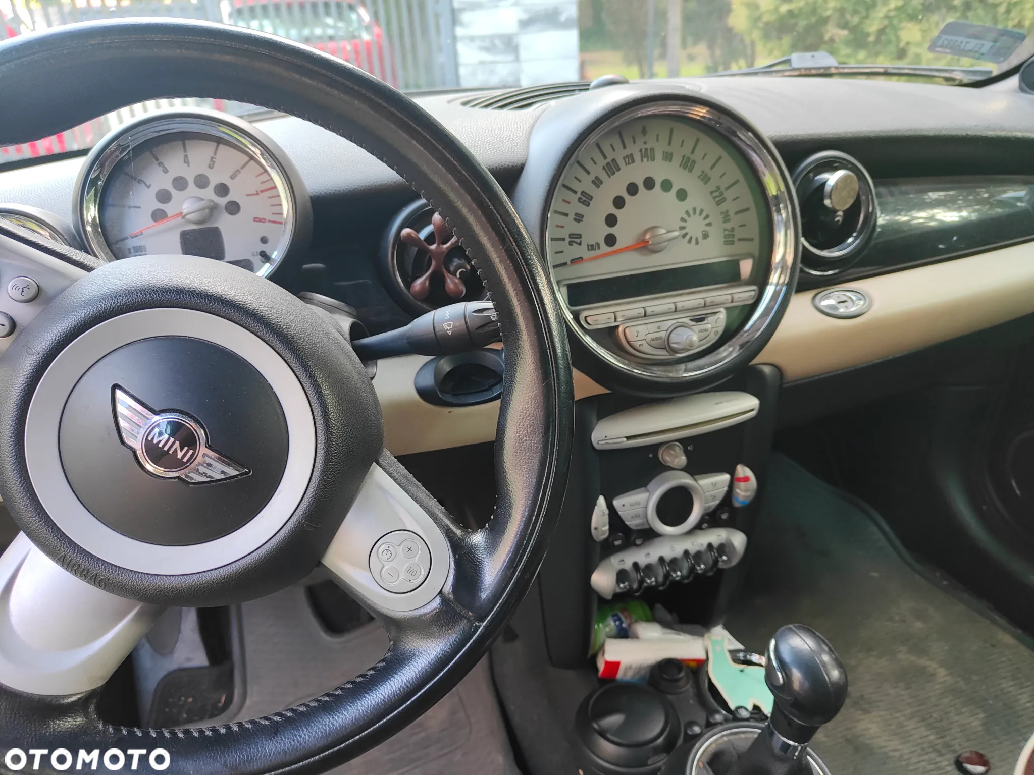 MINI Cooper Cabrio - 10