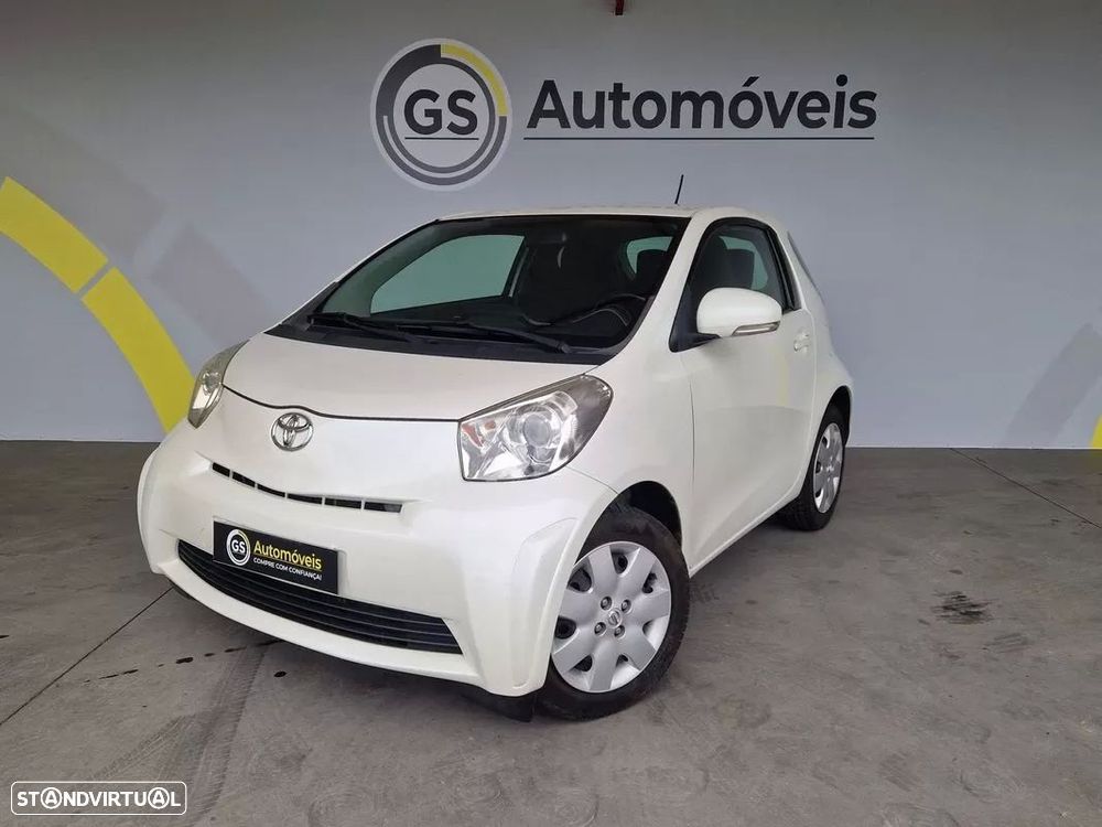 Toyota iQ 1.0 VVT-i - 1