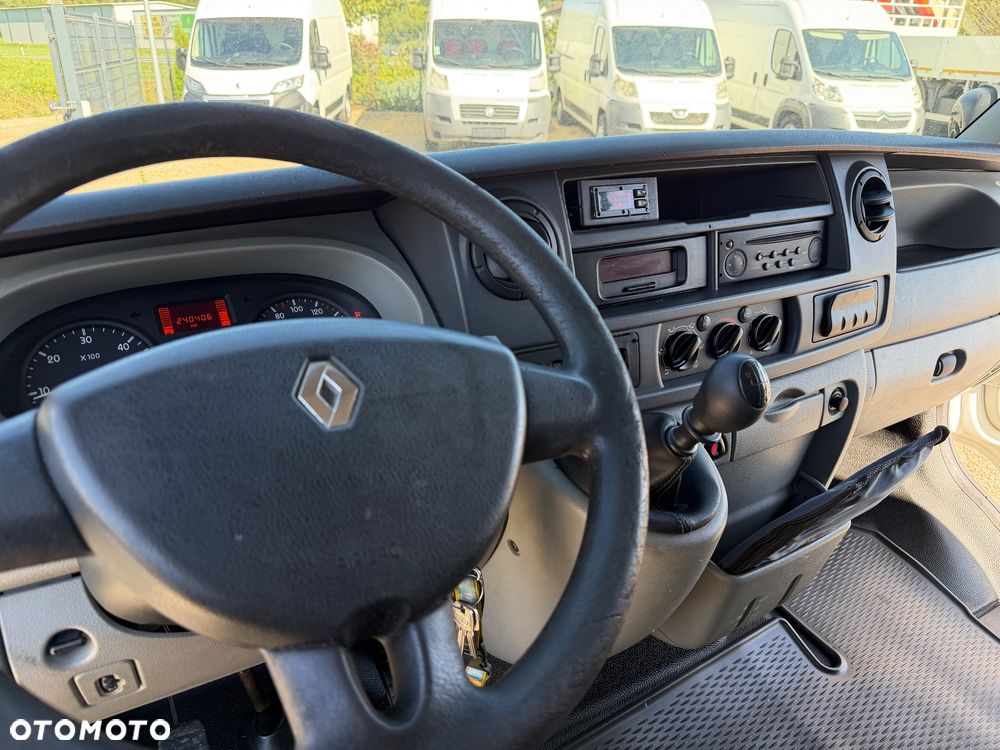 Renault MASTER 2.5 DCI 120KM chłodnia izoterma klima Stan bdb - 12