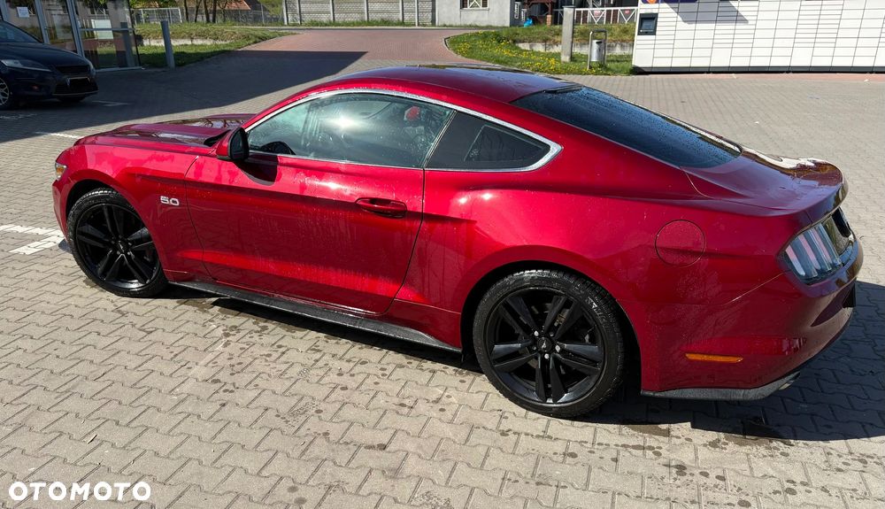 Ford Mustang 5.0 V8 GT - 8