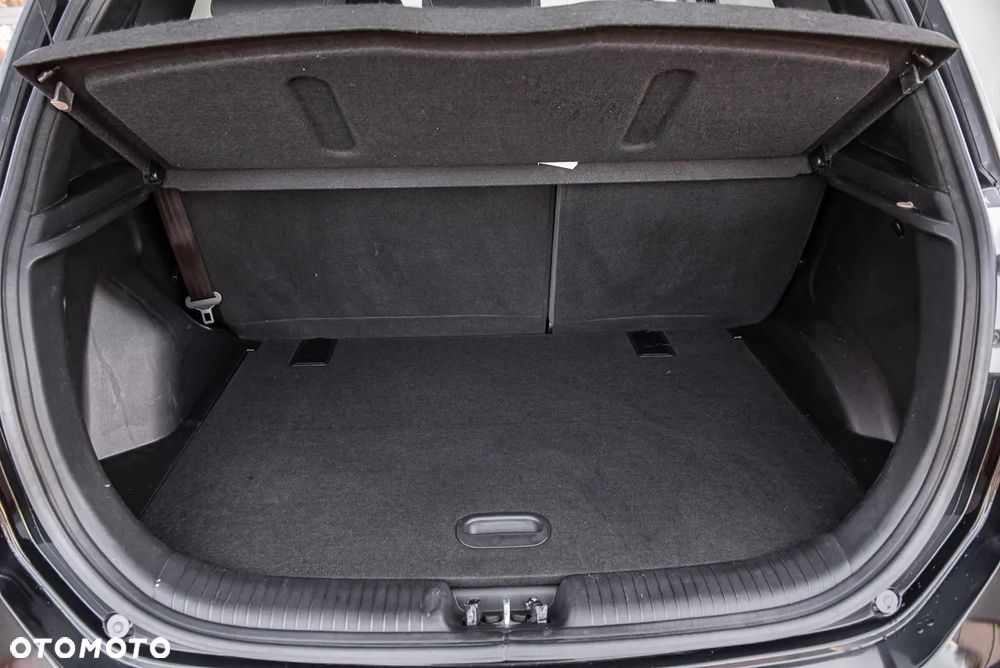 Hyundai ix20 1.6 CRDi blue YES Gold - 27