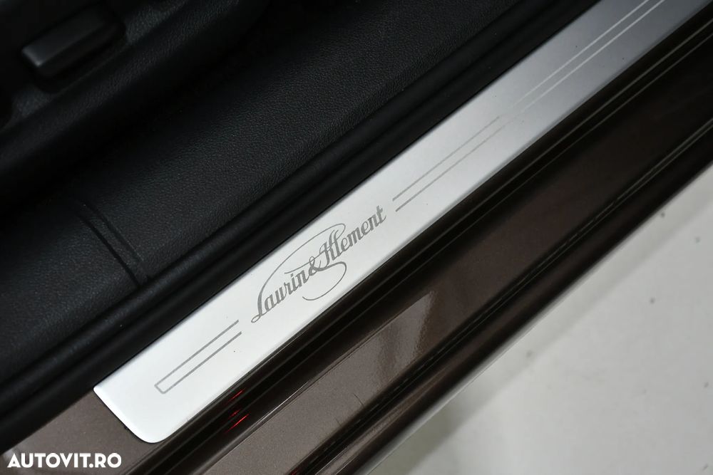 Skoda Octavia 2.0 TDI DSG L&K - 26