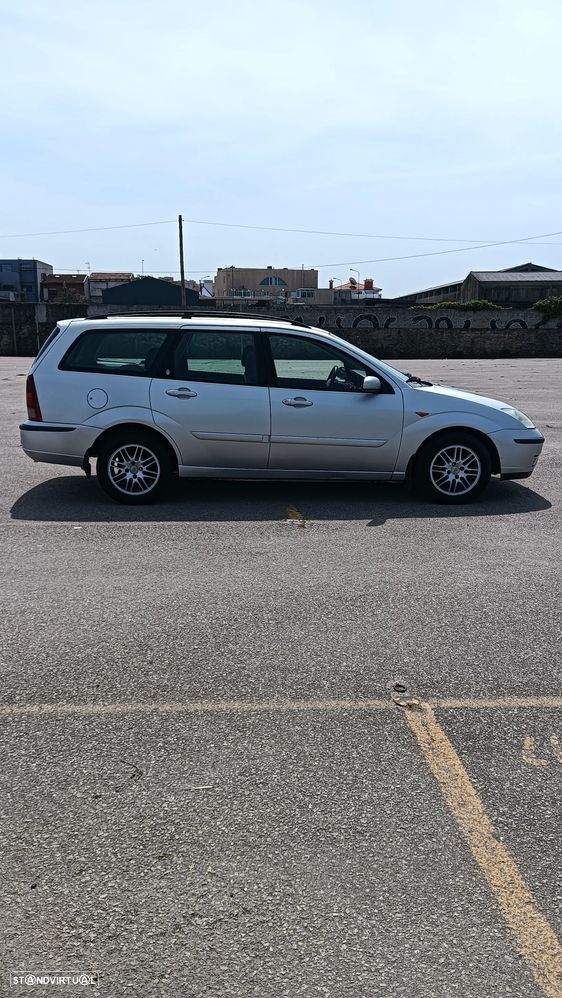 Ford Focus SW 1.8 TDCi Ghia - 8