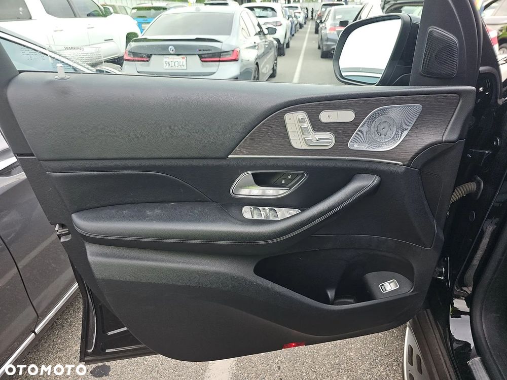 Mercedes-Benz GLE - 10